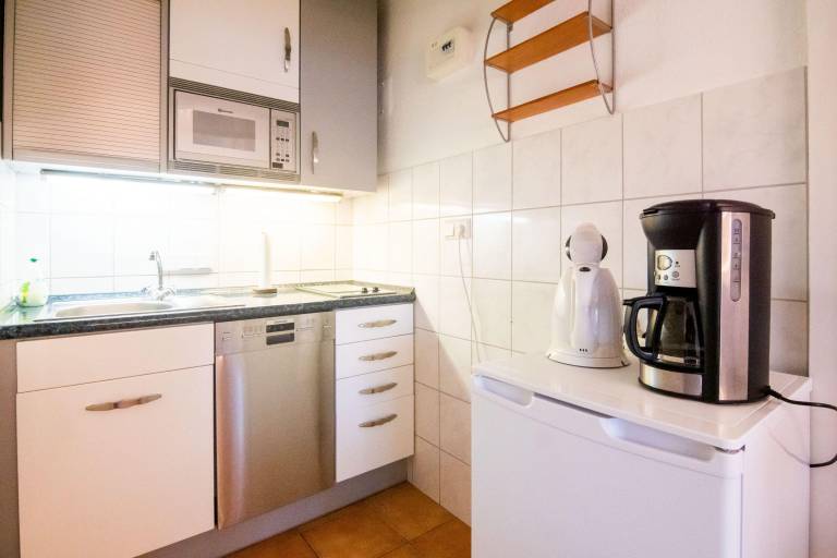Wonderful holiday apartment with barbecue, yard & patio | Pets are welcome — photo 3
