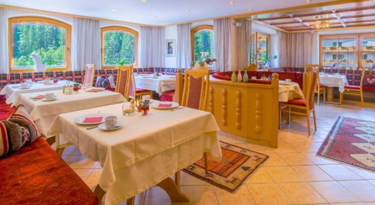 Hotel-Garni Jakober - B&B und Appartements — photo 5