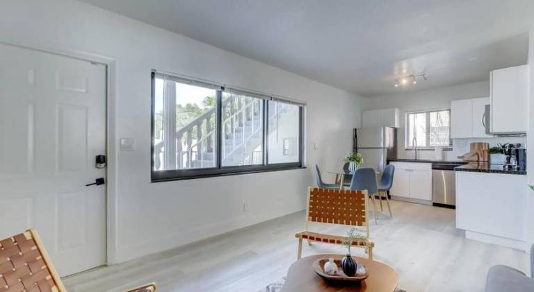 Wonderful rental apartment with pool | Dogs allowed — photo 2