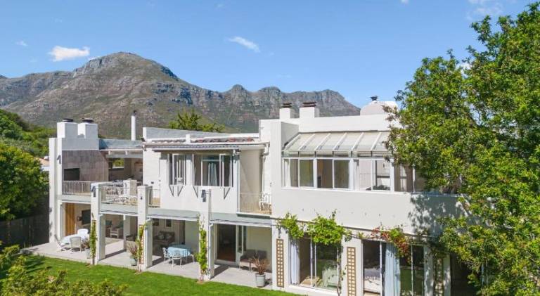 264 m&sup2; Ferienhaus