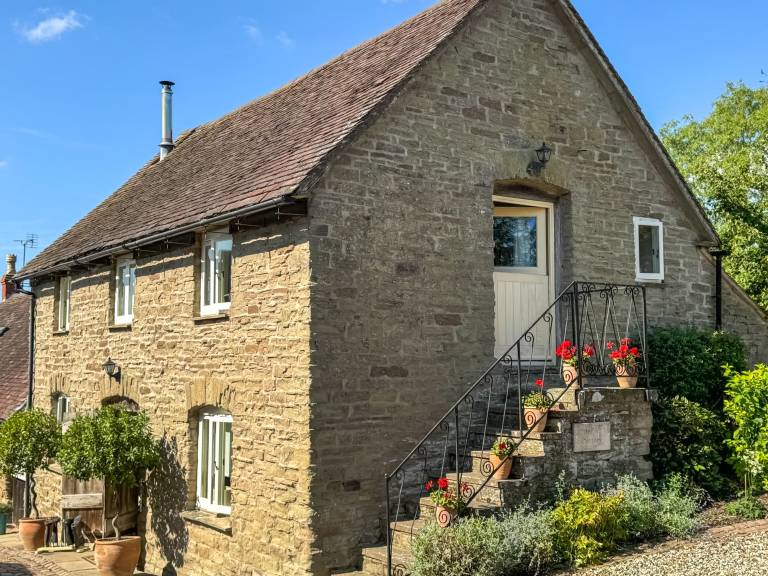 Cottage  Clifton upon Teme