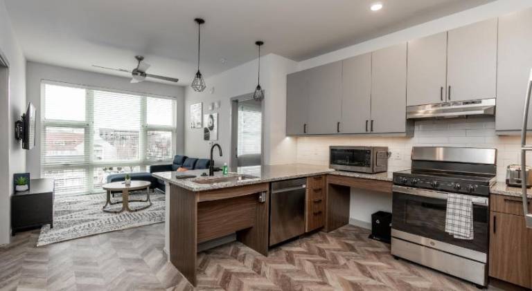 Yugo Guest Suites — photo 2