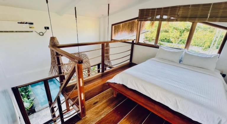 Lovely villa with terrace, pool & garden | Suitable for remote work | Pets allowed — photo 2