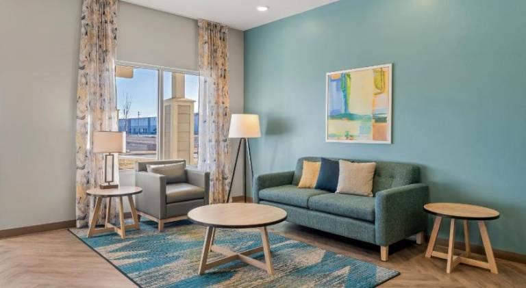 WoodSpring Suites Easton Nazareth — photo 2