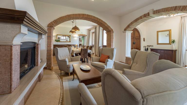 Villa with private pool, patio & barbeque | Pool view — photo 5