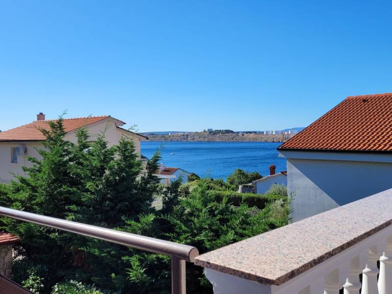 Rental apartment with terrace & BBQ — photo 2