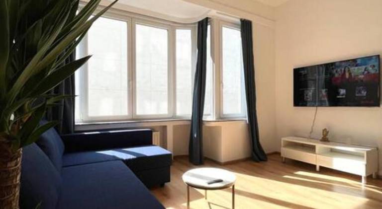 Rental apartment | Next to Cathedral of St. Michael and St. Gudula — photo 2