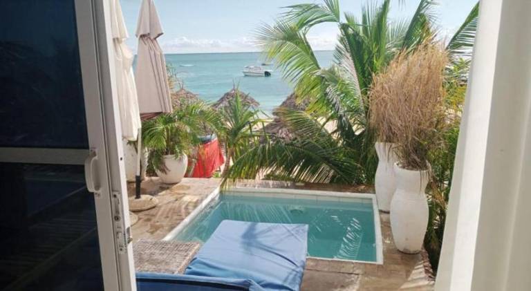 SunSeaBar Beach Resort — photo 4