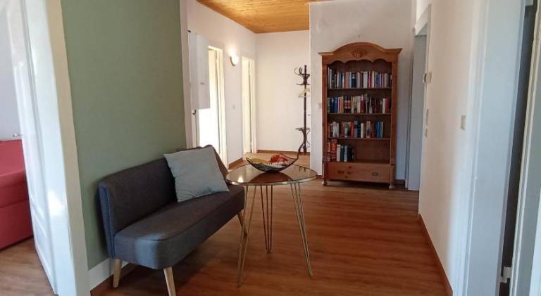 Rental apartment with 3 rooms for 7 persons — photo 2