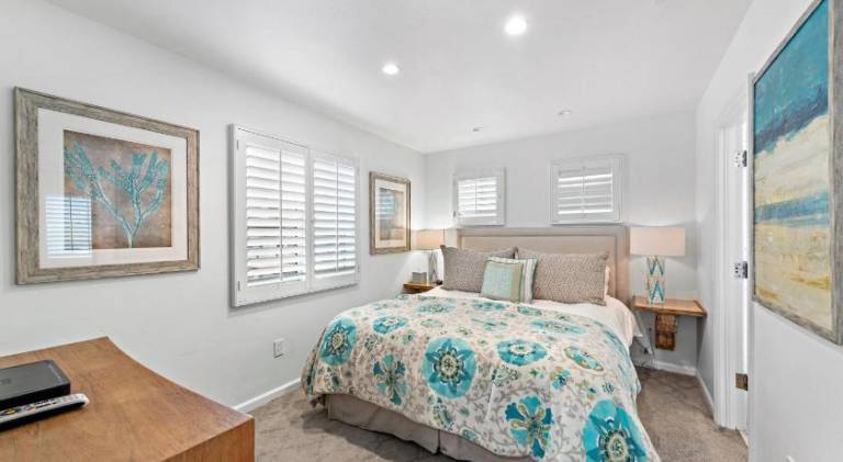 Villa with pool | Close to the beach | Dogs allowed in Orange, CA
