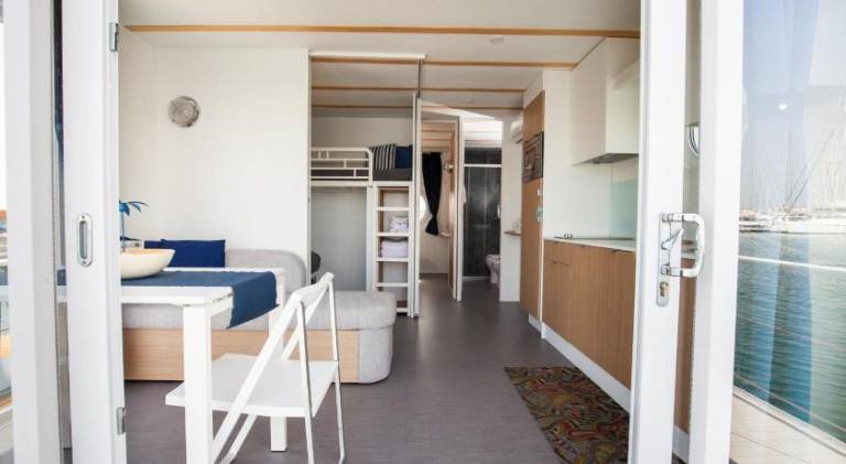 House Boat Rimini Resort — photo 4