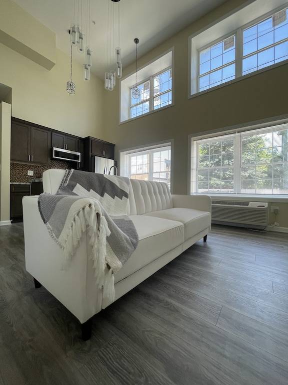 Apartment  Montclair