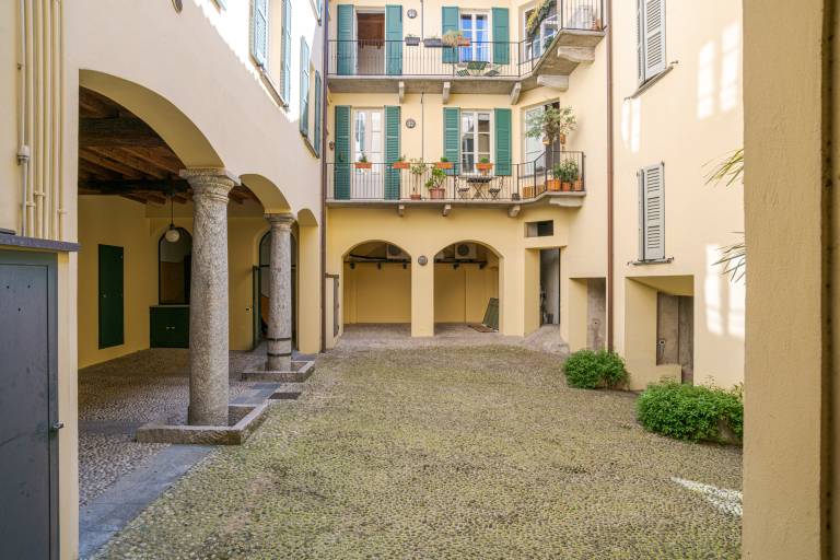 Monolocale San fermo della battaglia