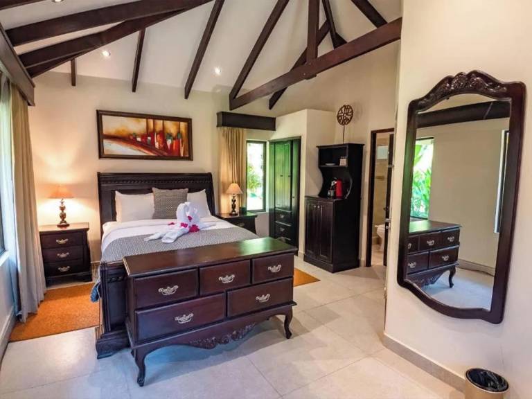 Marenaz Oceanfront Resort — photo 2