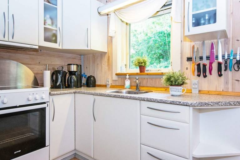 Fully equipped beautiful house with grill & patio | Pet-friendly — photo 3