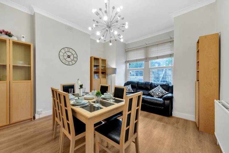 Apartment  Finsbury Park
