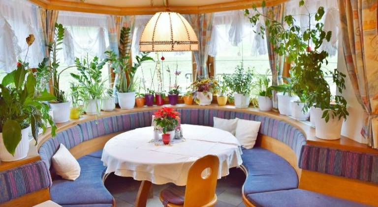 Holiday apartment with garden & terrace — photo 3