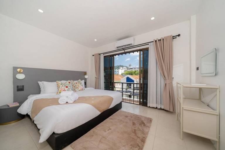 Wink9 Central Patong city Beach /sleep 8 — photo 2