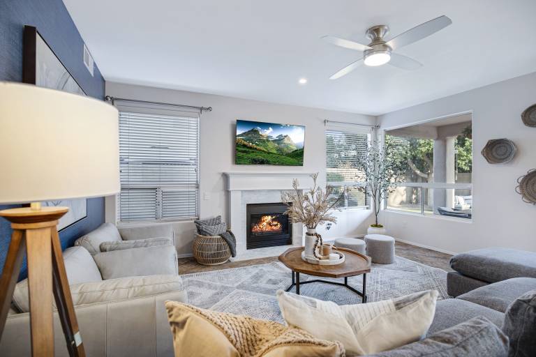 Sweet Escape l Heated Pool l Luxury Living
