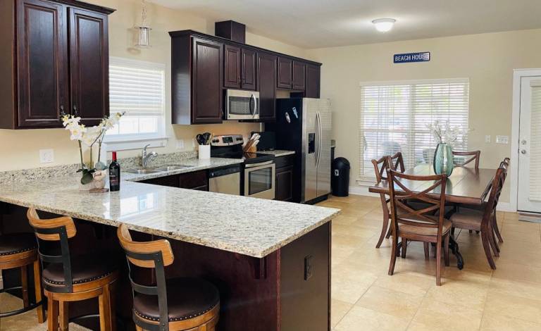 Misty Cove Beach House — photo 4