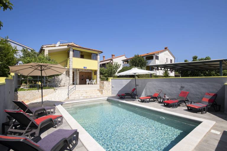 Ferienhaus in Pula f&uuml;r max. 10 Personen, 