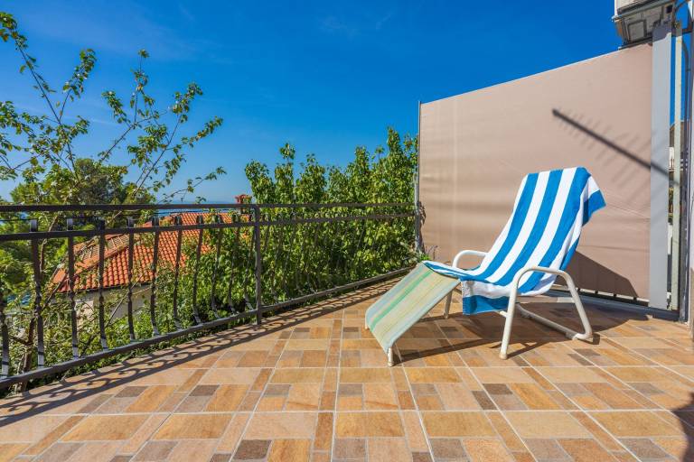 Dog-friendly flat just 150 metres from the beach with sea views, BBQ, WiFi — photo 2