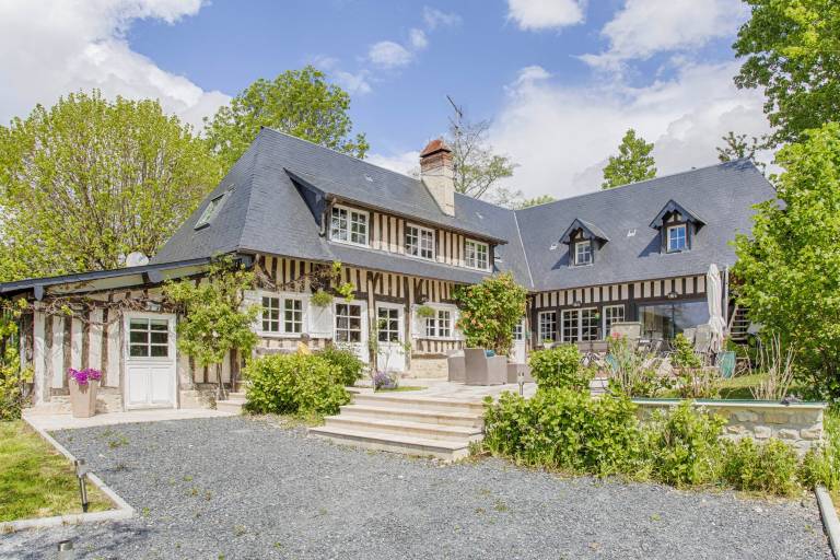 Villa  Saint-Martin-aux-Chartrains