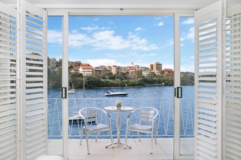 Apartment St Leonards