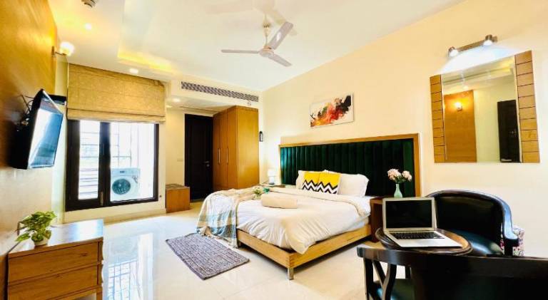 BluO 2BHK - M Block Mkt @ Greater Kailash — photo 2