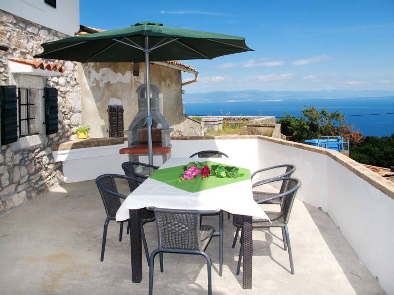 House with BBQ & patio | Sea view — photo 2
