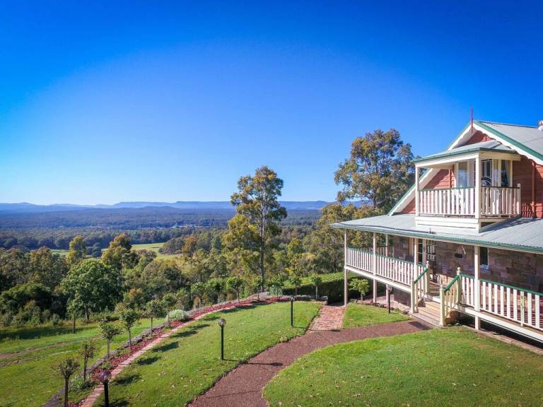 House Cessnock