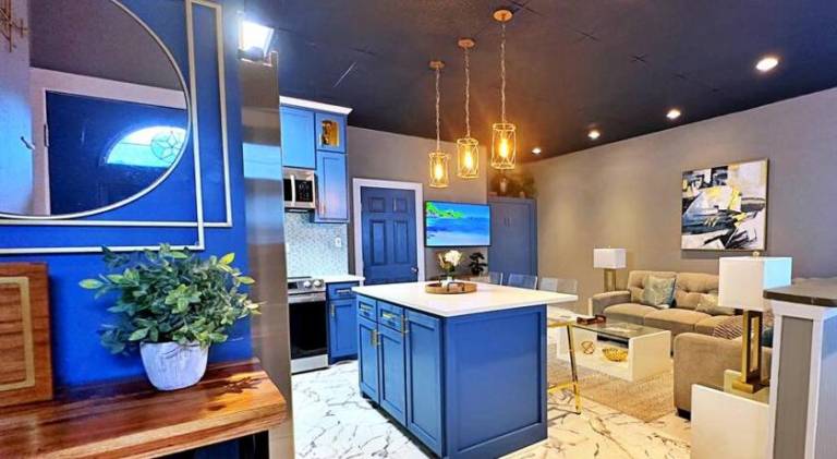 Vacation home with 1 room for 3 persons in Galveston, TX