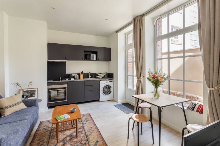 Rental apartment with 1 room for 3 persons in Rennes
