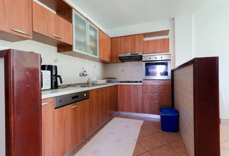 Holiday apartment with BBQ | Garden view — photo 4