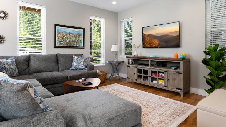 Family-oriented pleasant vacation home with garden & terrace | Pets allowed — photo 4