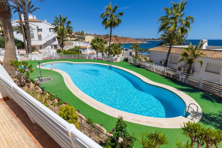 Villa with garden, pool & patio | Water view — photo 5