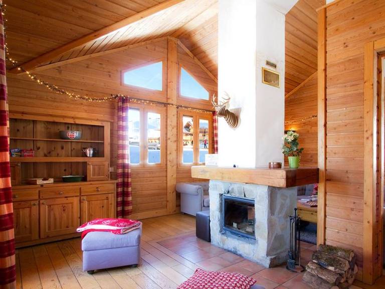 Chalet with terrace — photo 4