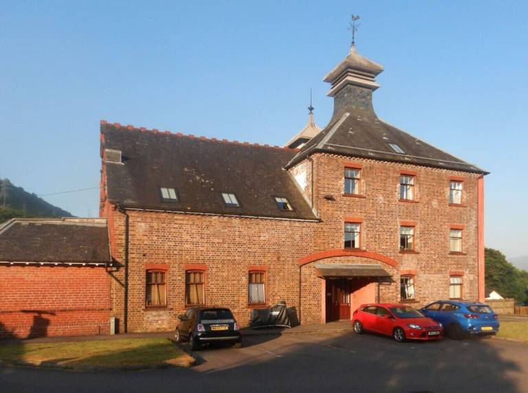 Condo Fort William