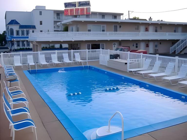 Sifting Sands Motel in Somers Point, NJ