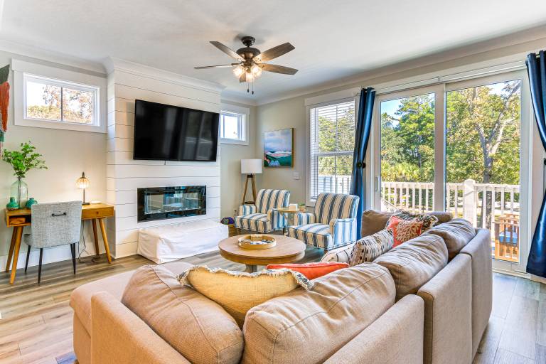 1 Mi to Beach: Family-Friendly Hilton Head Retreat — photo 4