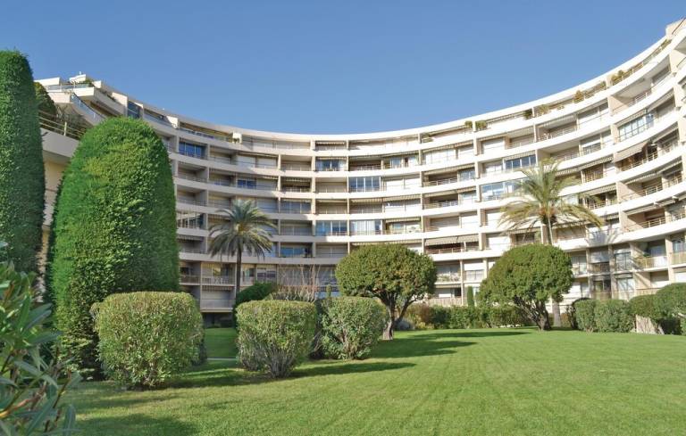 Apartment Cannes la Bocca