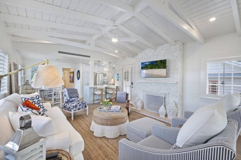 Family-friendly big vacation home with private pool, garden & patio | Garden view | Beach nearby | Pets allowed — photo 5
