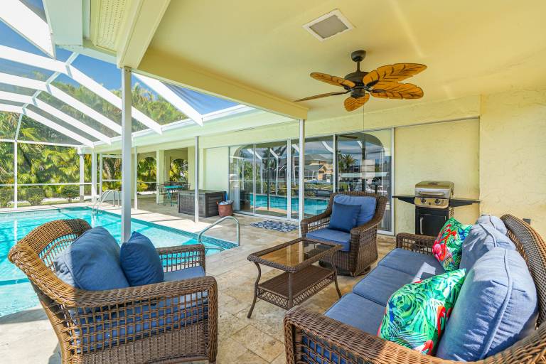 House Caloosahatchee