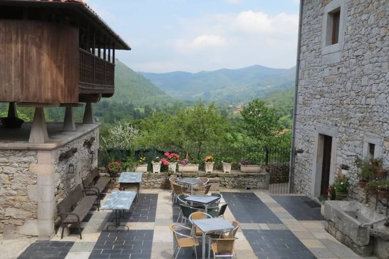 Casa rural Salas
