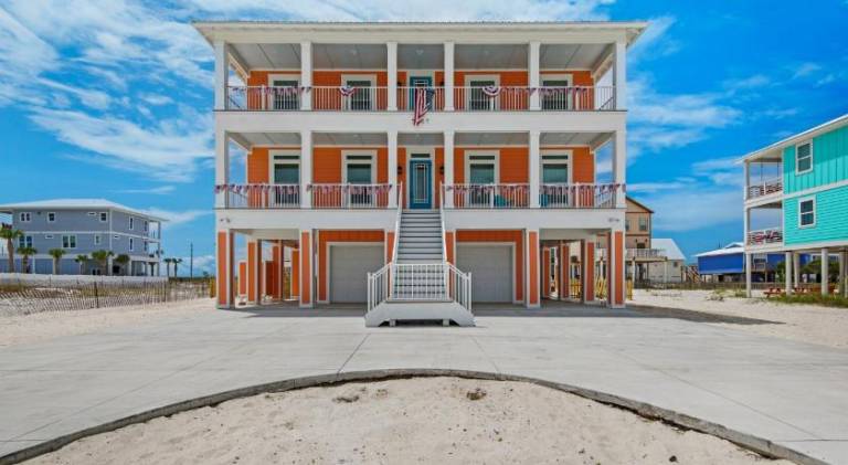 Vacation home with pool in Pensacola, FL