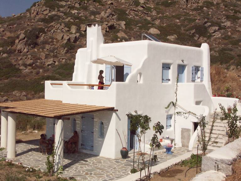 House  Plaka