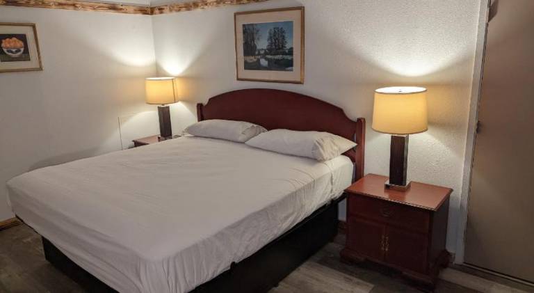 Wyatt Earp Hotel — photo 2