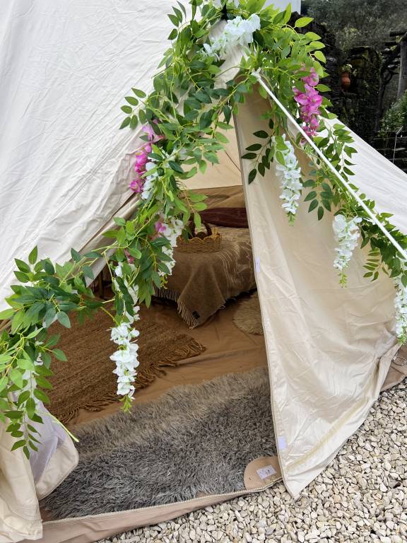 Luxury glamping near Piódão