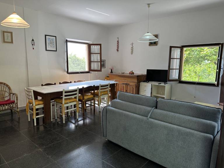 Vacation home with garden, patio & BBQ — photo 3