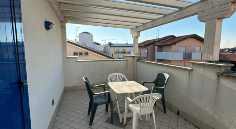 Beautiful holiday apartment with terrace | Beach nearby | Pet-friendly in Caorle